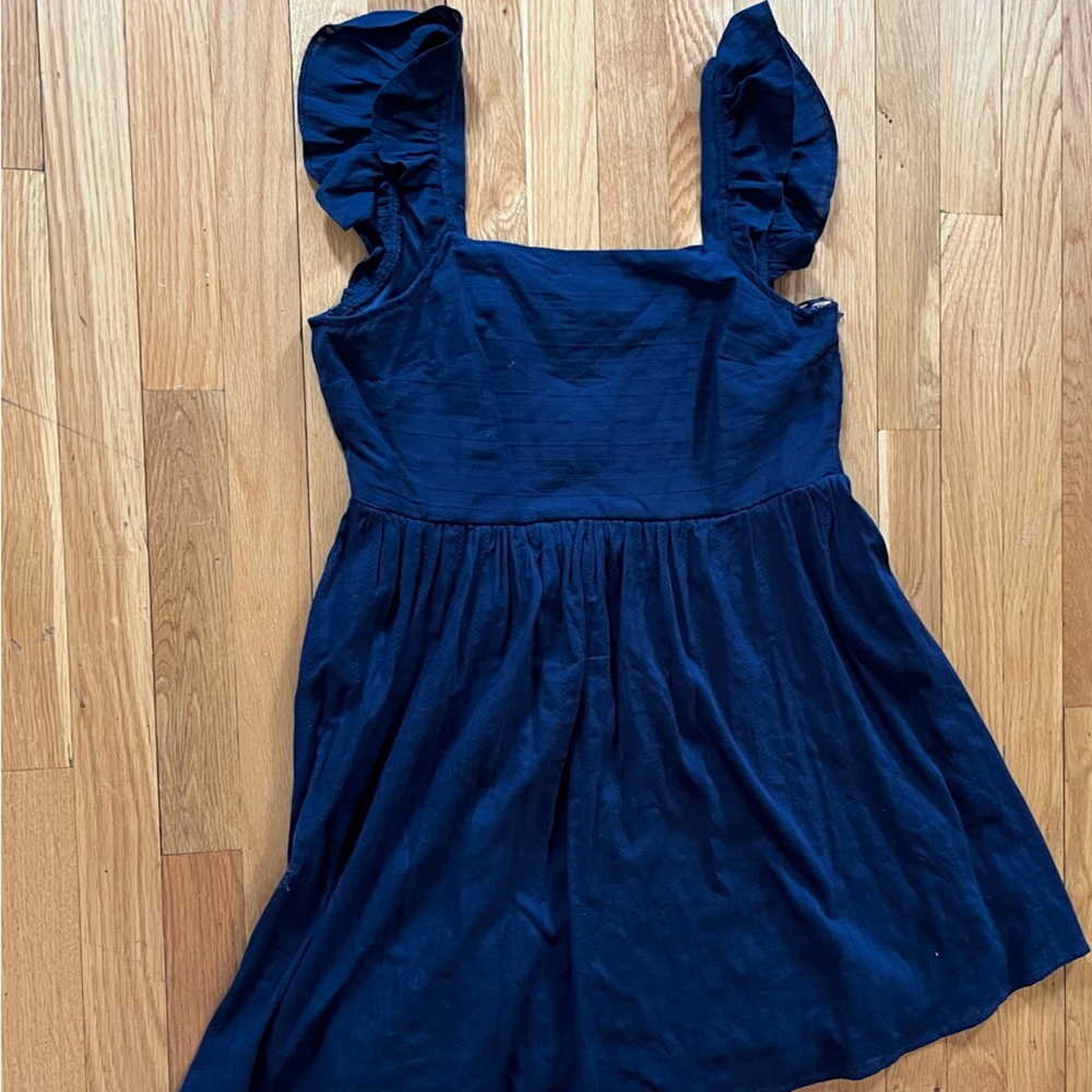 Mi Ami for Francesca’s Navy Ruffle Sleeve Casual Dress Size Large. Worn once